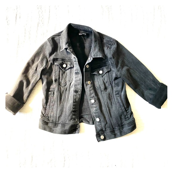 J. Crew Factory Jackets & Blazers - J. Crew Light Wash Black Denim Jacket